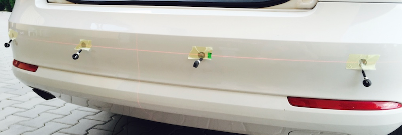 Profesionálna montáž parkovacích senzorov s laserovým zarovnaním